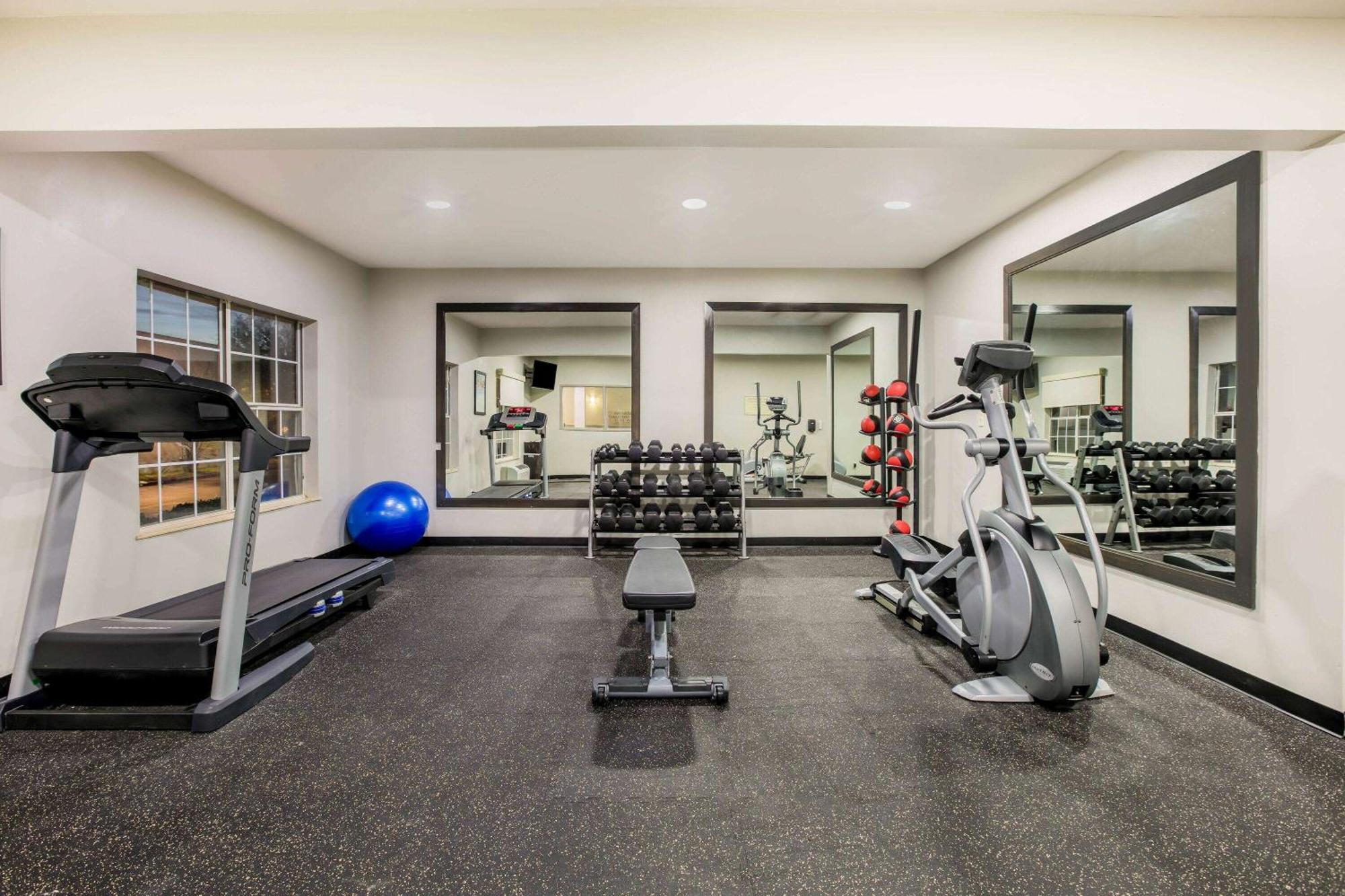 La Quinta by Wyndham Dallas Mesquite Extérieur photo